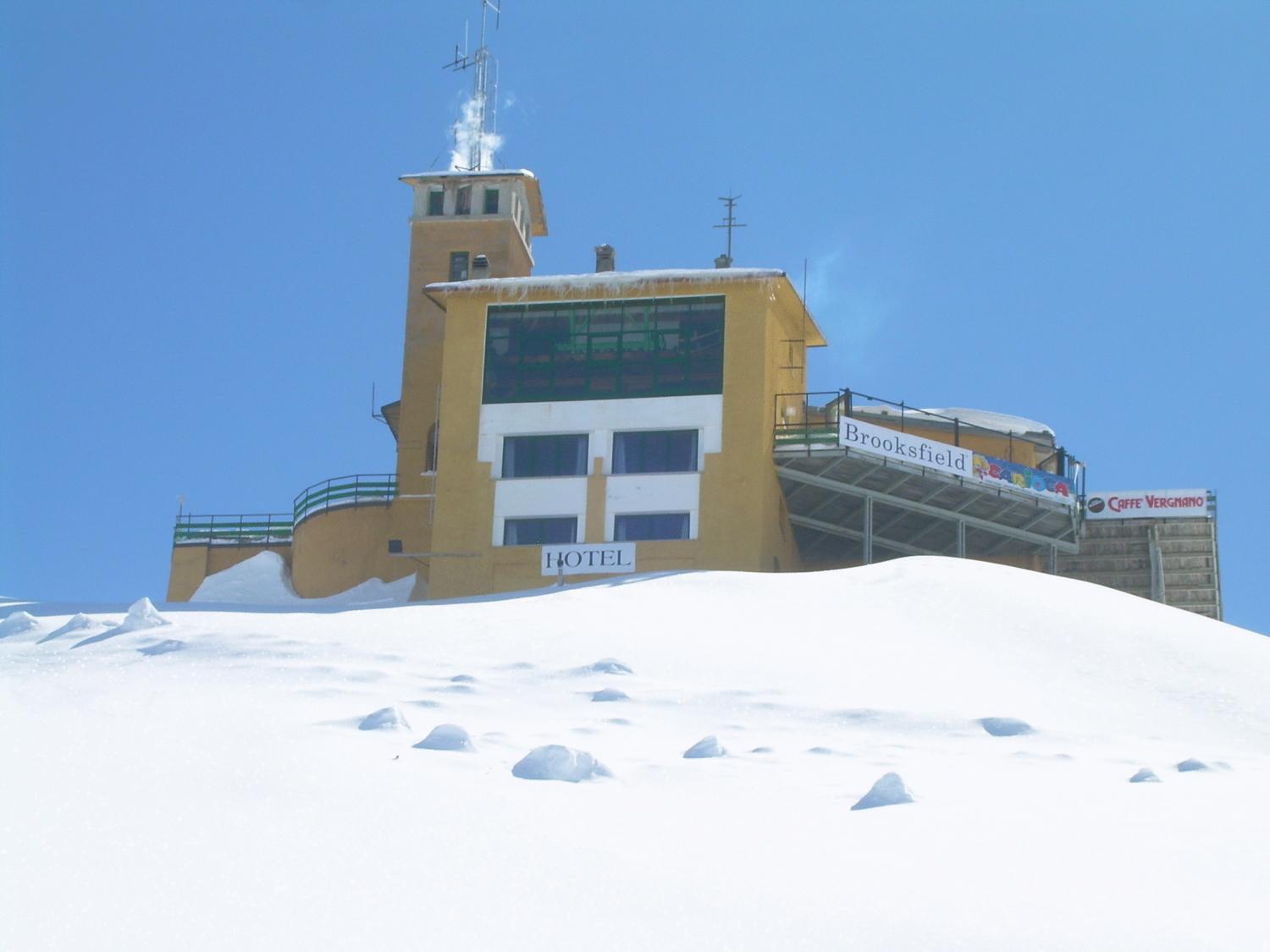 Hotel Tana Della Volpe Colle Colle Sestriere Exteriér fotografie